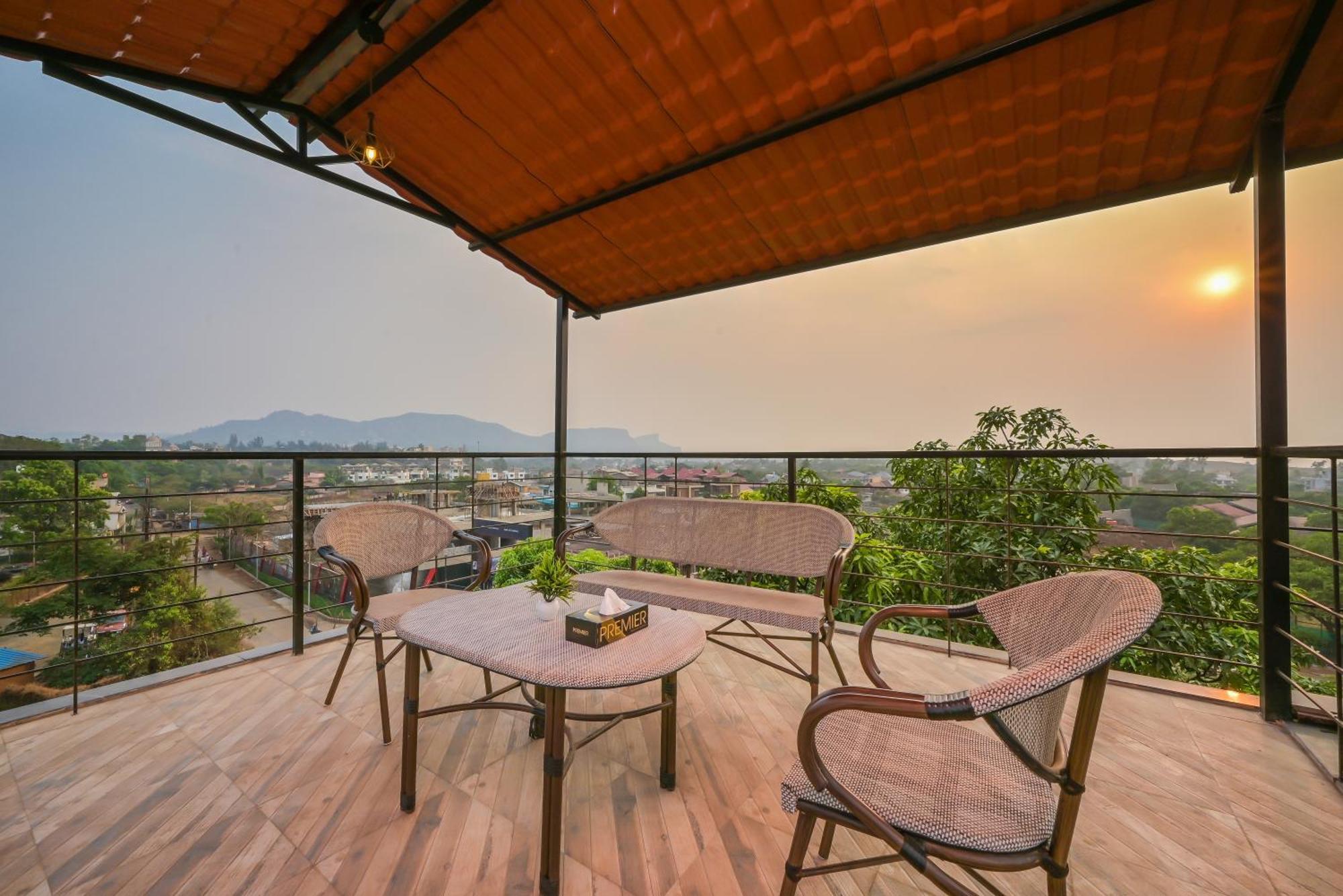 Hashtag Villa 2Bhk In Lonavala Exterior photo